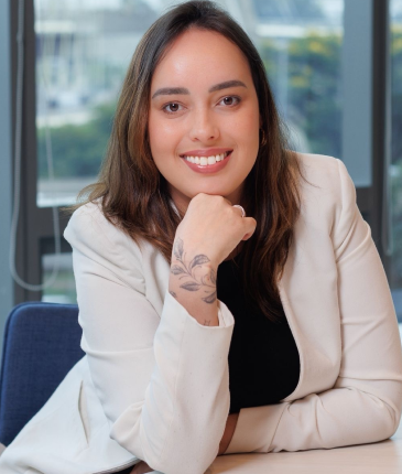 **Mônica Affonseca** é auditora de tecnologia e analista de dados.